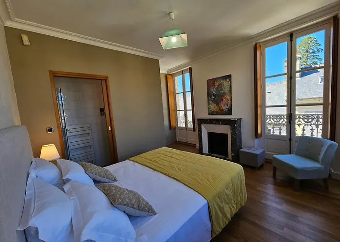 Bajocasse Beautiful Charming House Villa *