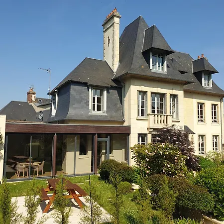 Villa Bajocasse Beautiful Charming House * 贝叶